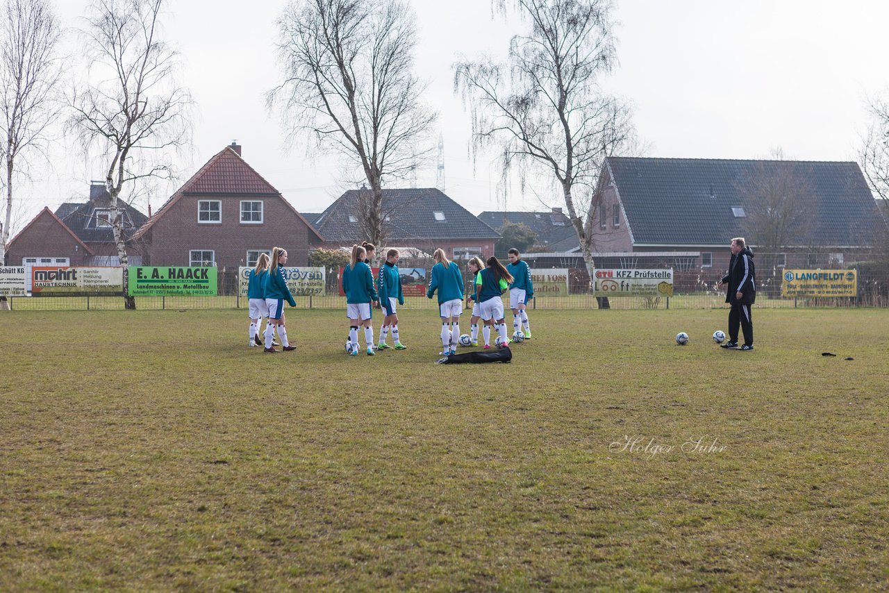 Bild 67 - wBJ SG Weststeinburg/Beidenfleth - SV Henstedt Ulzburg : Ergebnis: 0:4